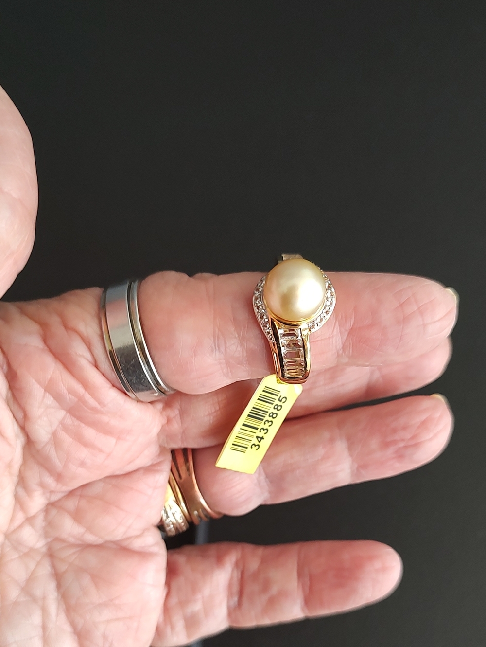 Flat Of Rings - Picture 5 of 6